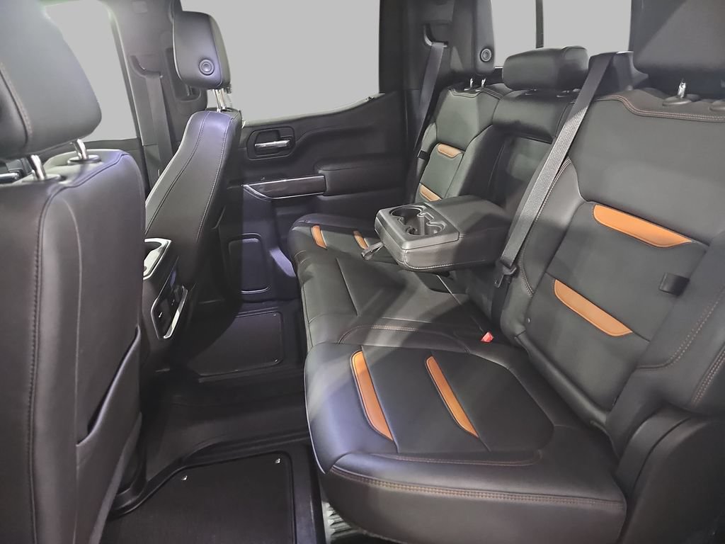 Certified 2022 GMC Sierra 1500 AT4 w/ AT4 Premium Package AWD/4WD image 17