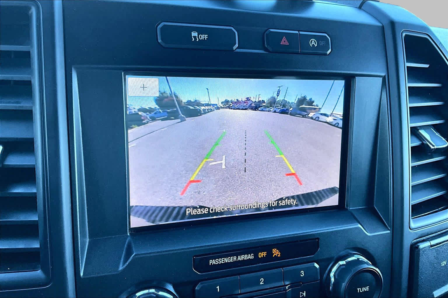 Used 2019 Ford F150 XL w/ Equipment Group 101A Mid AWD/4WD image 26