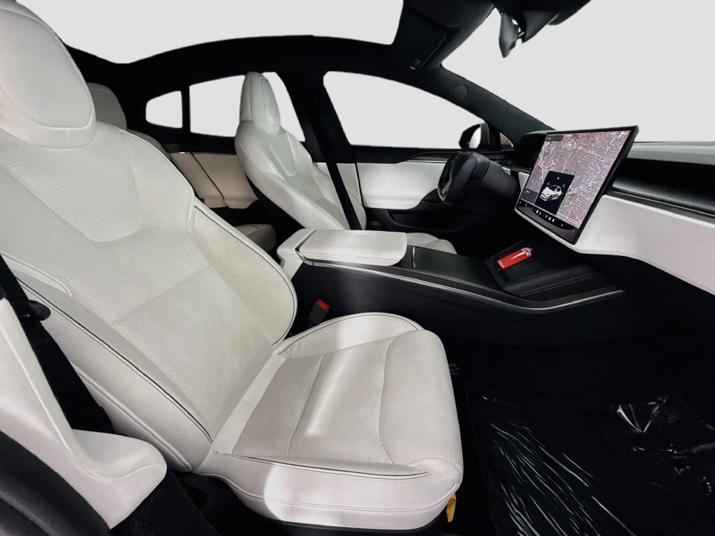 Used 2022 Tesla Model S Plaid AWD/4WD image 31