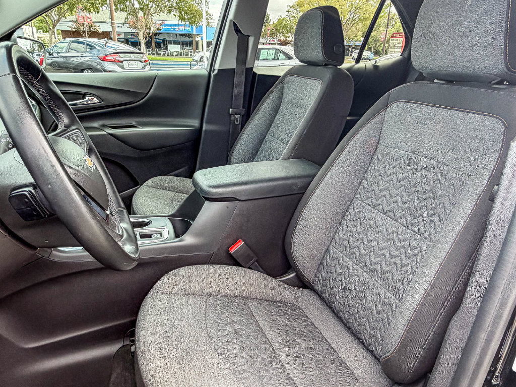 Used 2024 Chevrolet Equinox LT AWD/4WD image 34