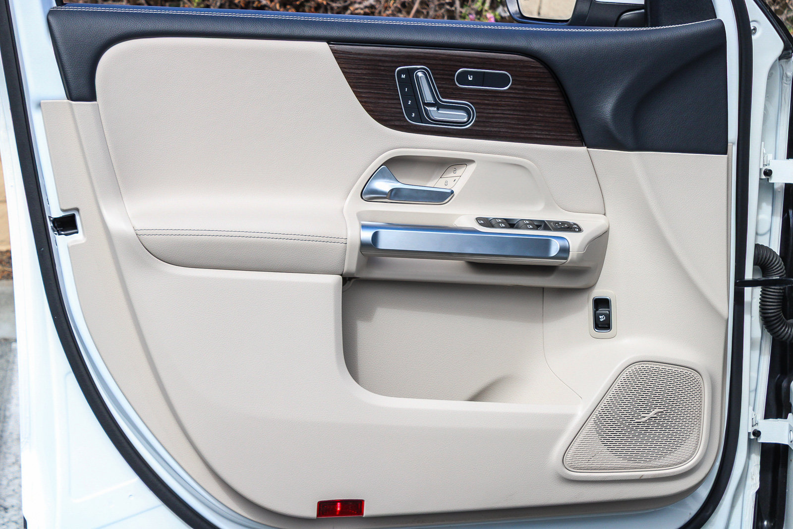 Certified 2026 Mercedes-Benz GLB 250 4MATIC image 23