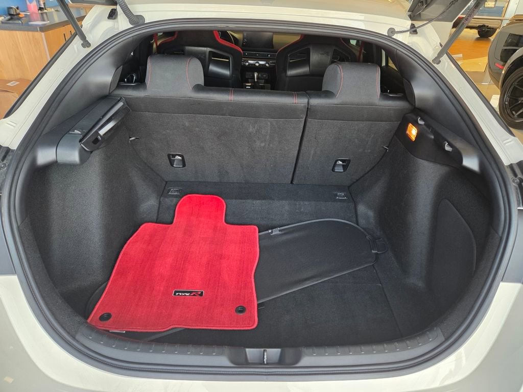 Certified 2024 Honda Civic Type R image 9