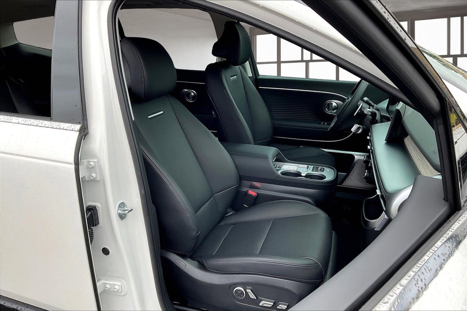 New 2026 Hyundai Ioniq 9 Limited image 11