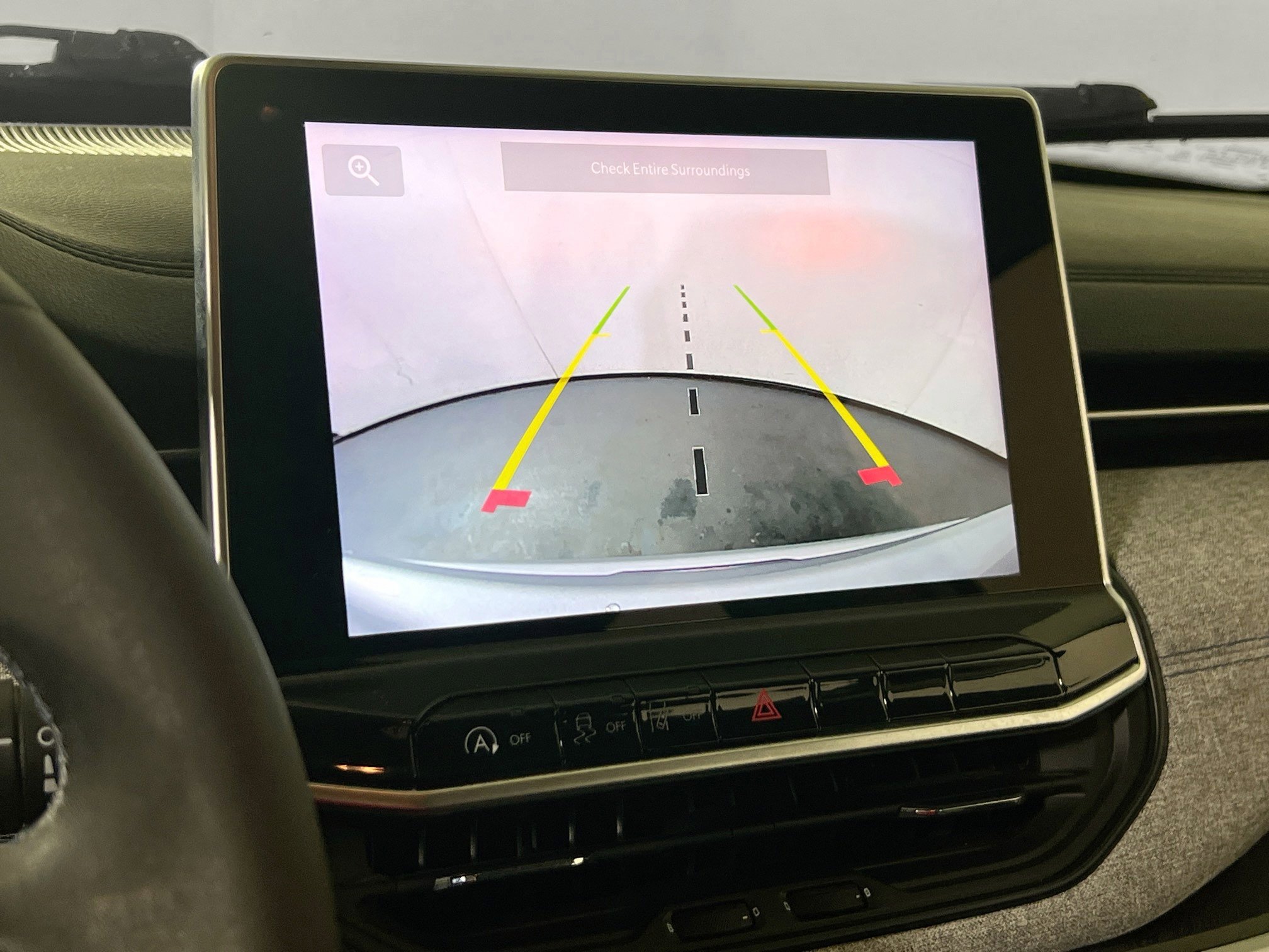 Used 2022 Jeep Compass Latitude image 13