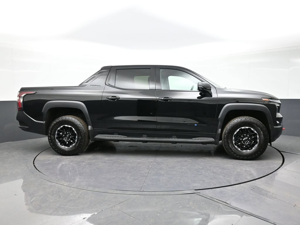 Used 2026 Chevrolet Silverado EV Trail Boss w/ Plus Package AWD/4WD image 6
