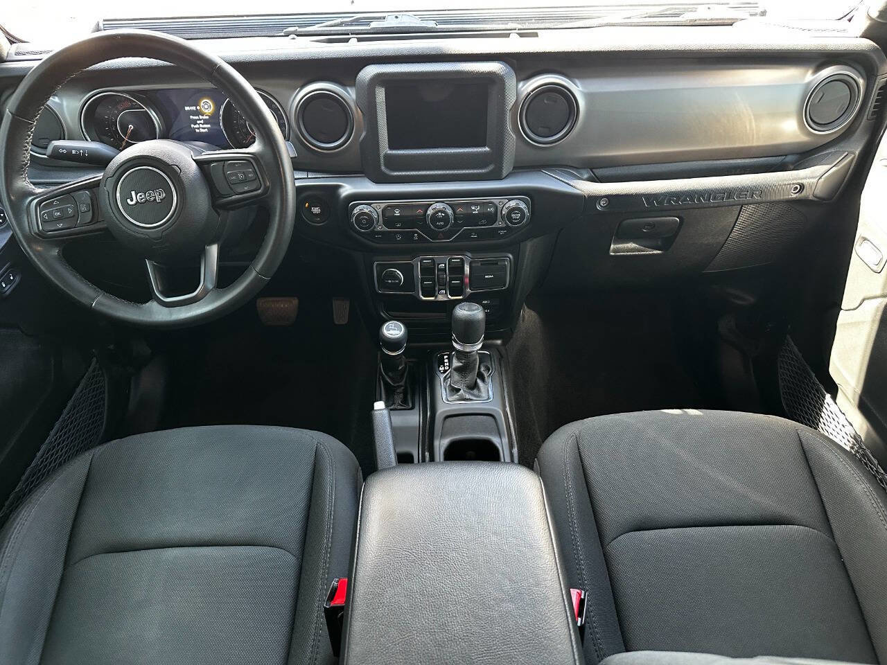 Used 2021 Jeep Wrangler Unlimited Sport image 29