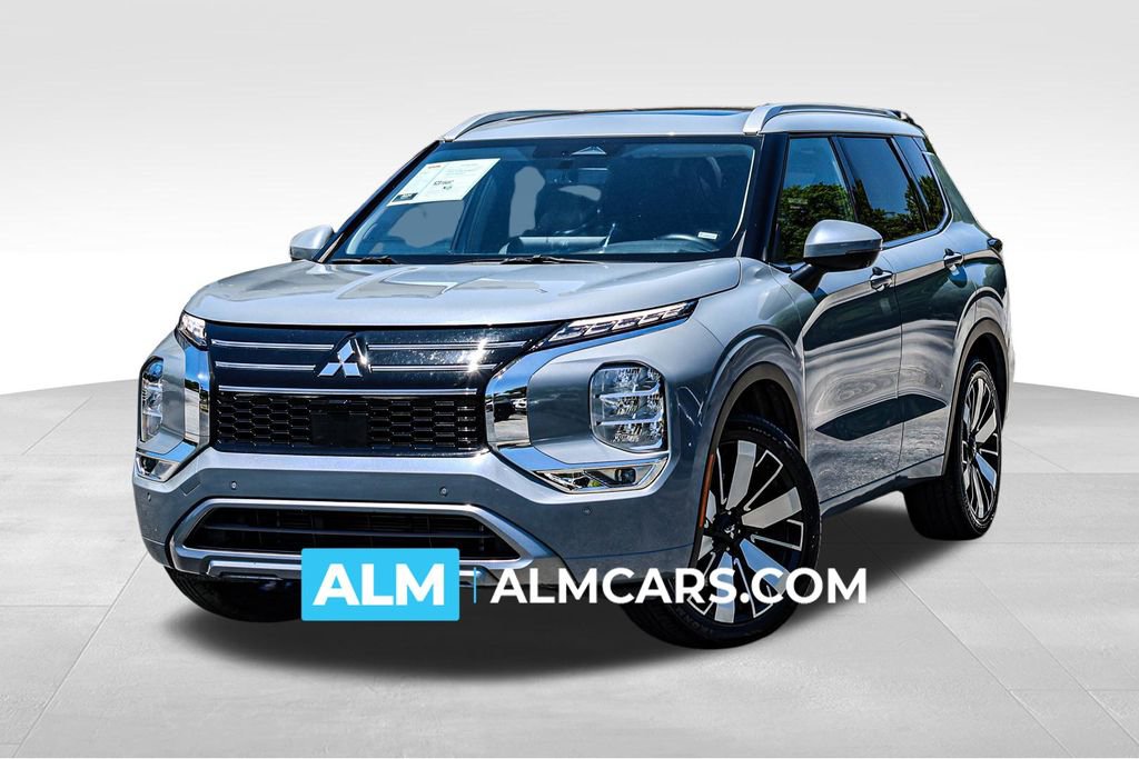 Used 2025 Mitsubishi Outlander SEL
