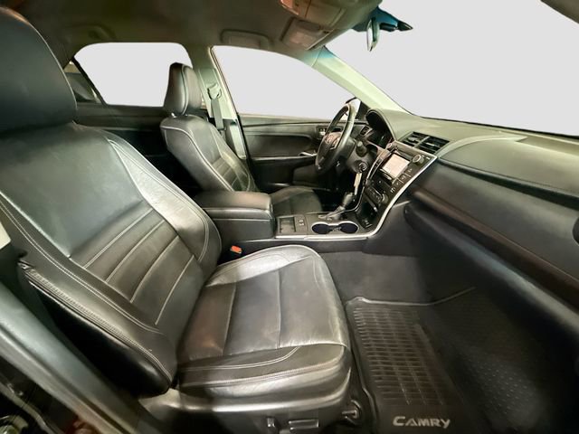 Used 2015 Toyota Camry XLE FWD image 26