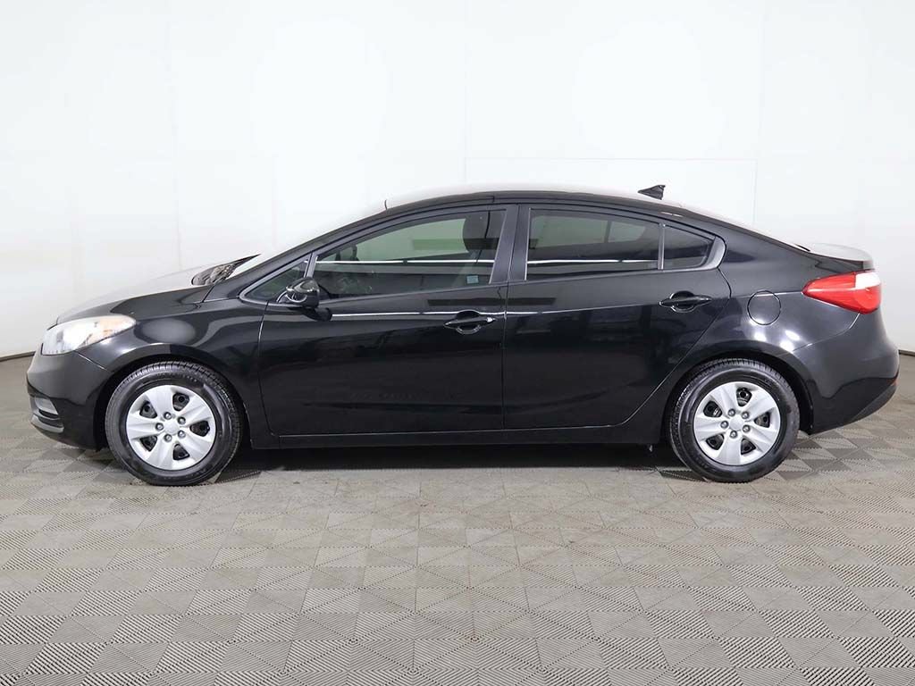 Used 2015 Kia Forte LX FWD image 12