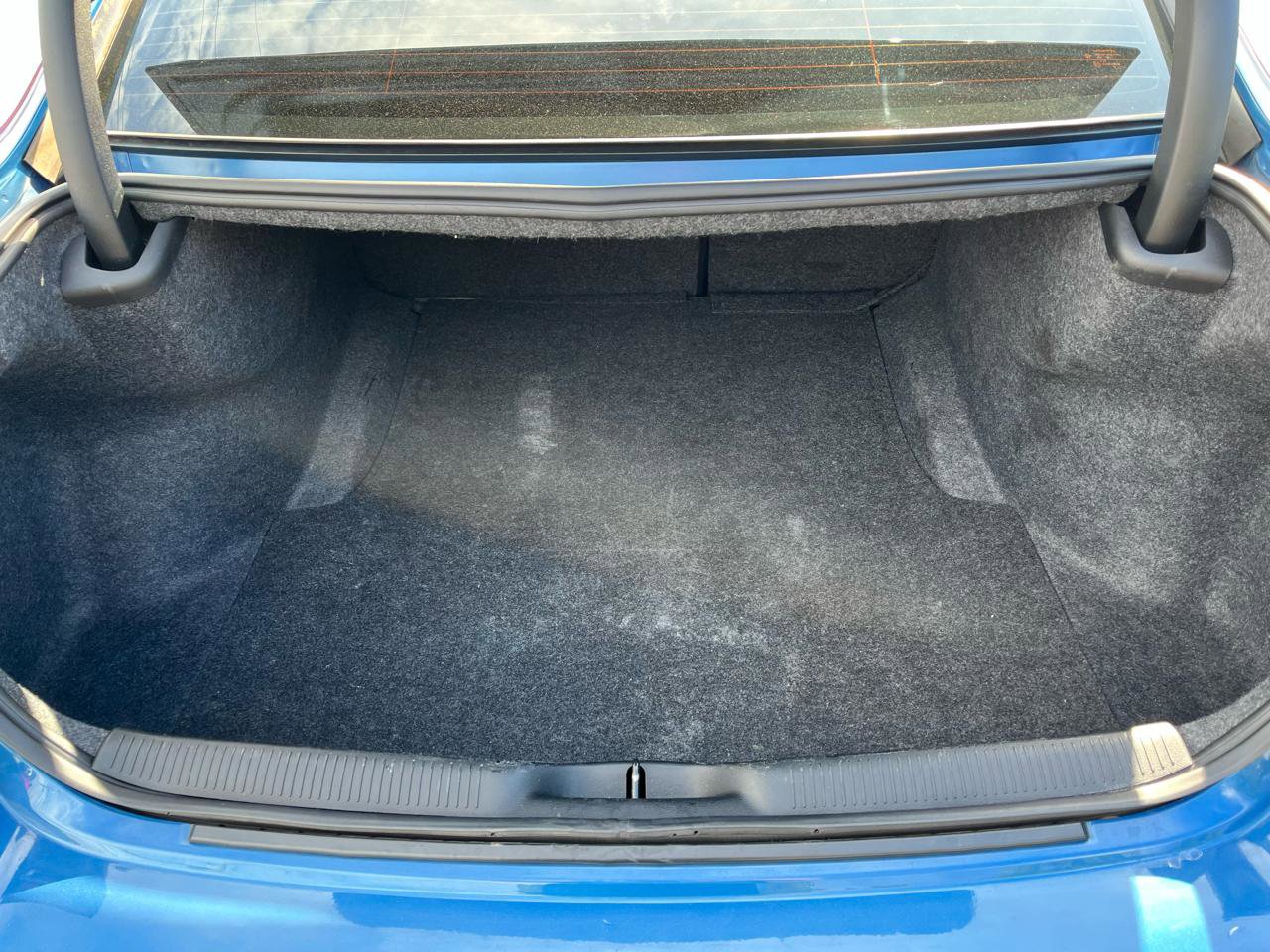 Used 2020 Dodge Charger SXT w/ Blacktop Package image 16