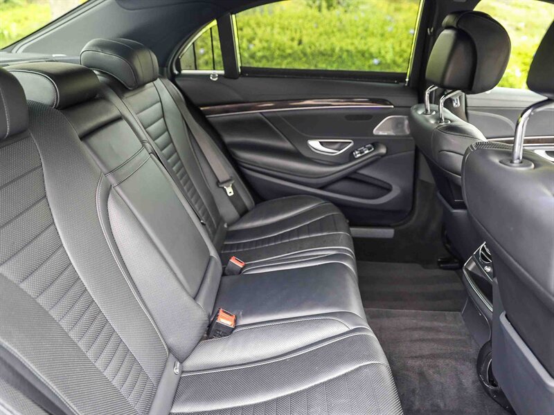 Used 2016 Mercedes-Benz S 550 Sedan image 23