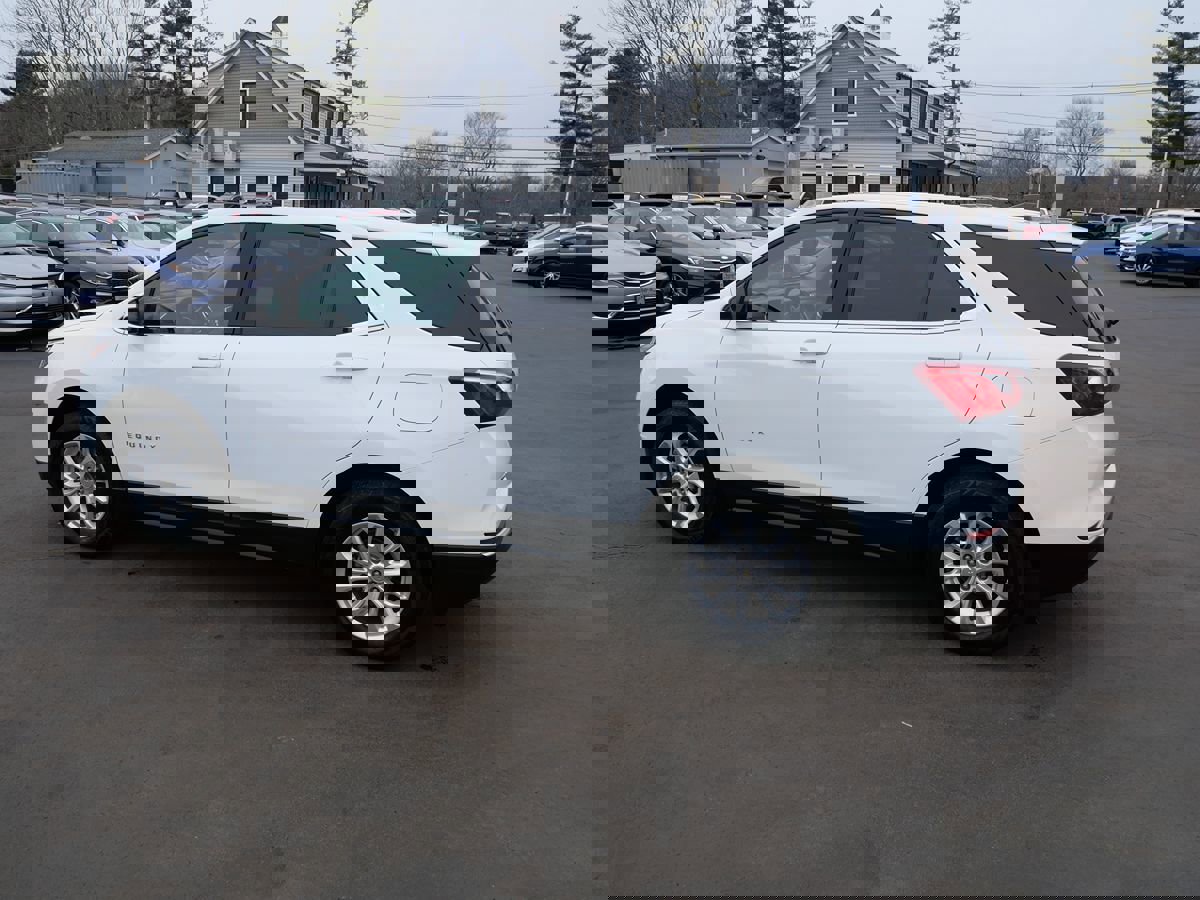 Used 2020 Chevrolet Equinox LT image 8