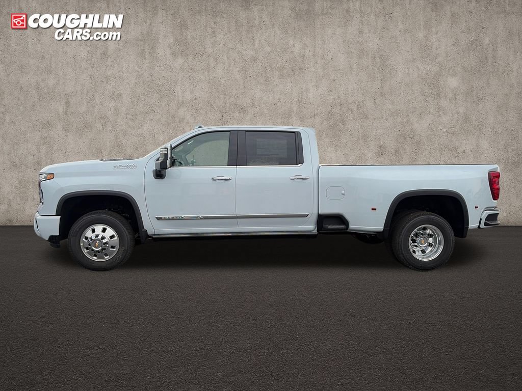New 2026 Chevrolet Silverado 3500 High Country w/ High Country Premium Package AWD/4WD image 4