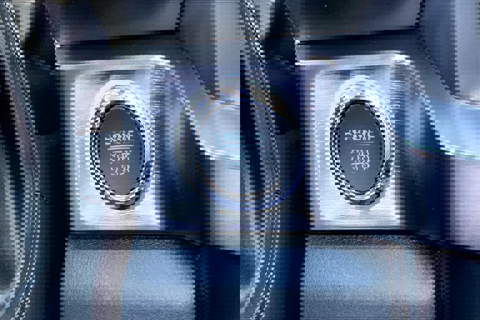 New 2026 Ford F250 Lariat w/ Black Appearance Package image 8