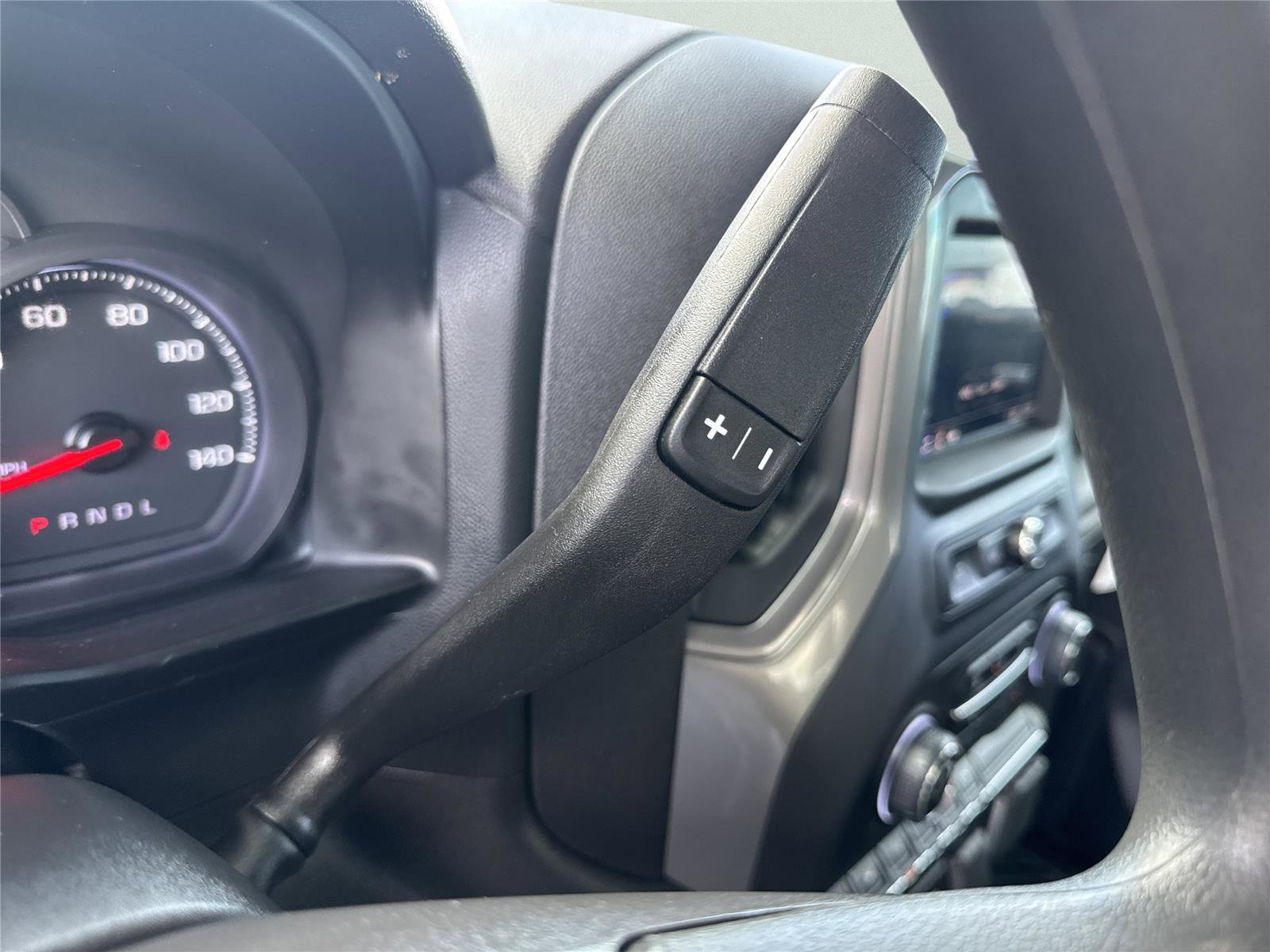 Used 2025 Chevrolet Silverado 1500 Custom image 20