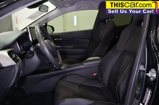 Used 2021 Toyota C-HR LE image 19