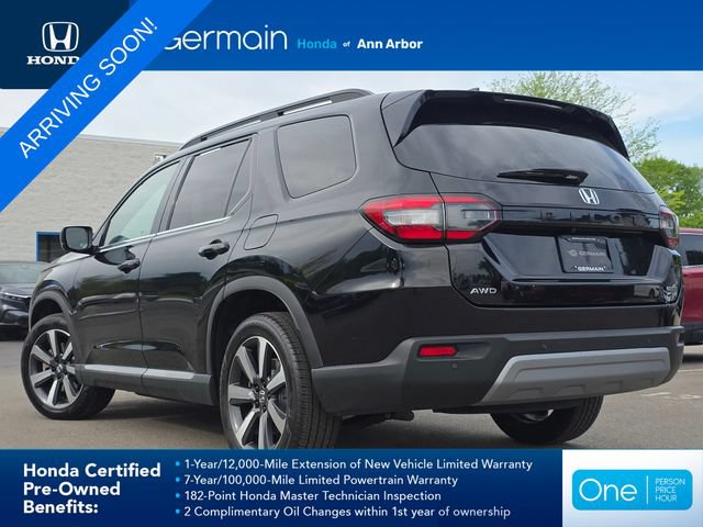 Used 2023 Honda Pilot Touring image 7