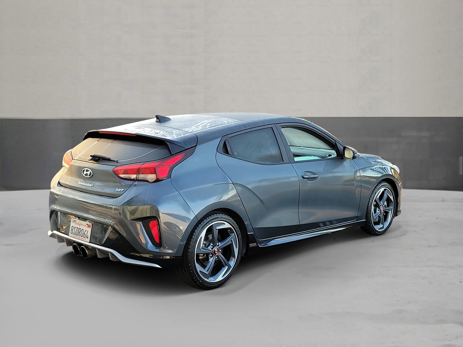 Used 2020 Hyundai Veloster Turbo Ultimate image 2
