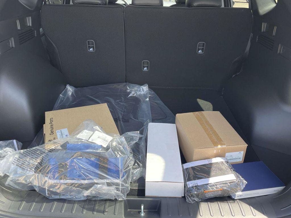 New 2026 Hyundai Tucson SEL Plus w/ Tow & Go Package FWD image 38