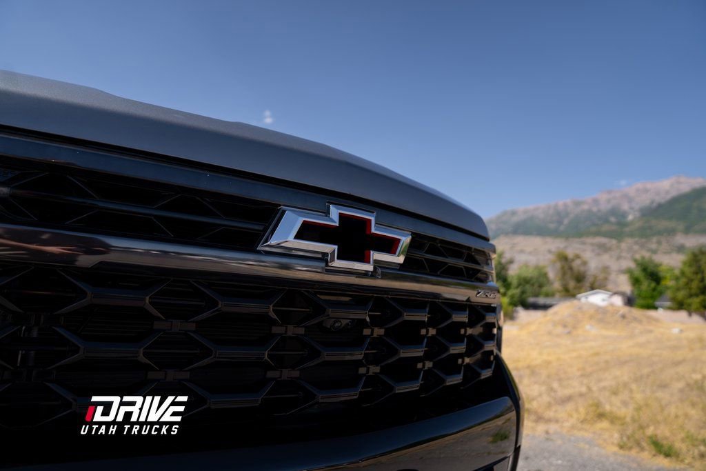 Used 2024 Chevrolet Silverado 1500 ZR2 w/ Technology Package image 8