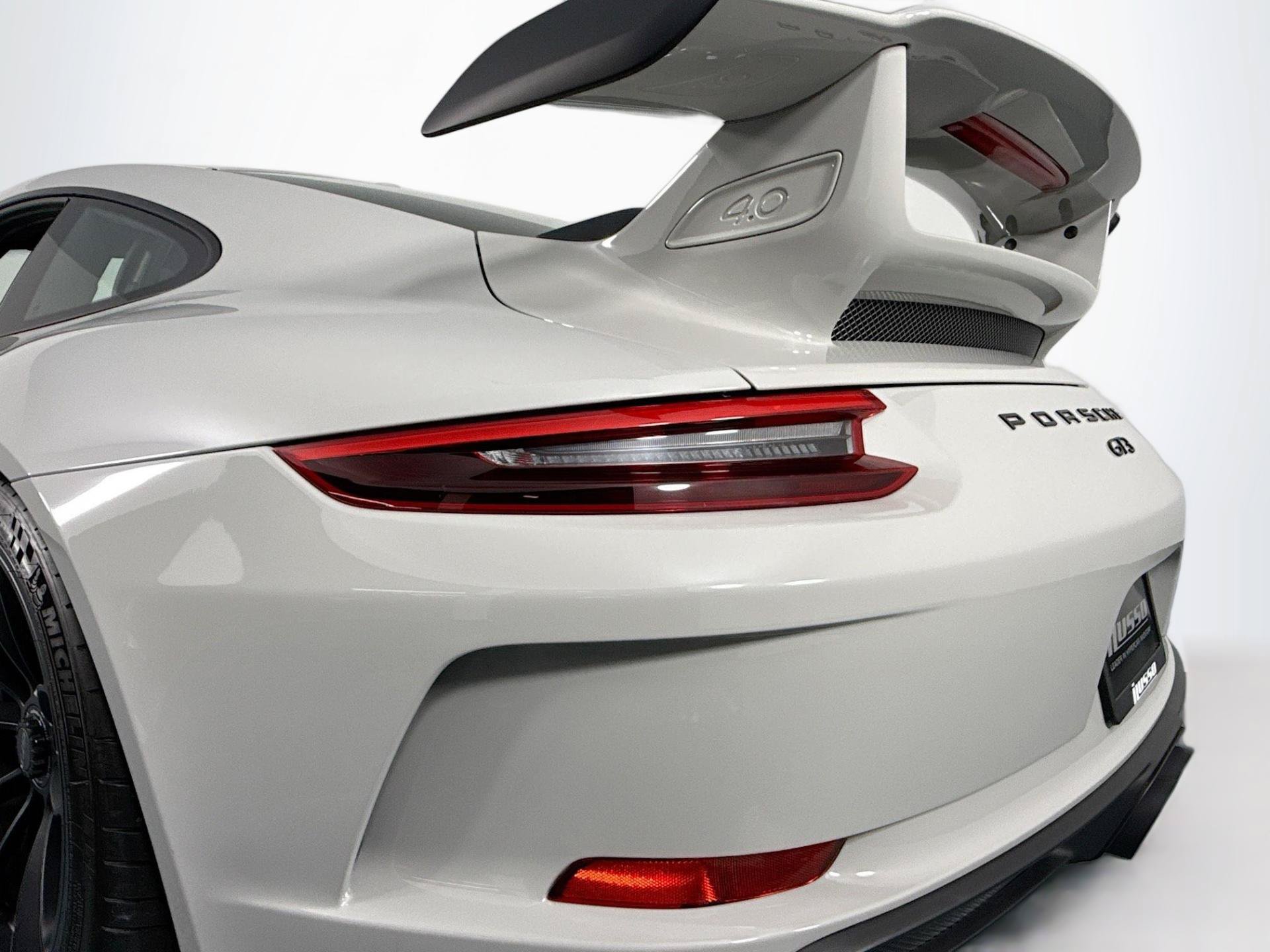 Used 2018 Porsche 911 GT3 RWD image 48