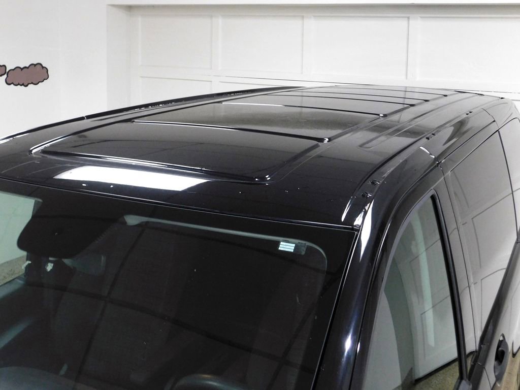 Used 2019 Mercedes-Benz Metris Passenger image 19