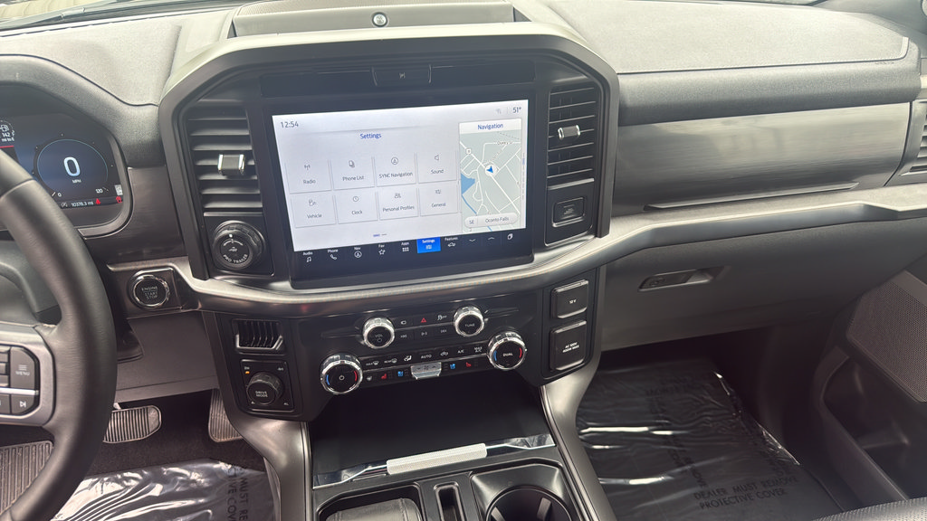 Used 2025 Ford F150 Lariat AWD/4WD image 13