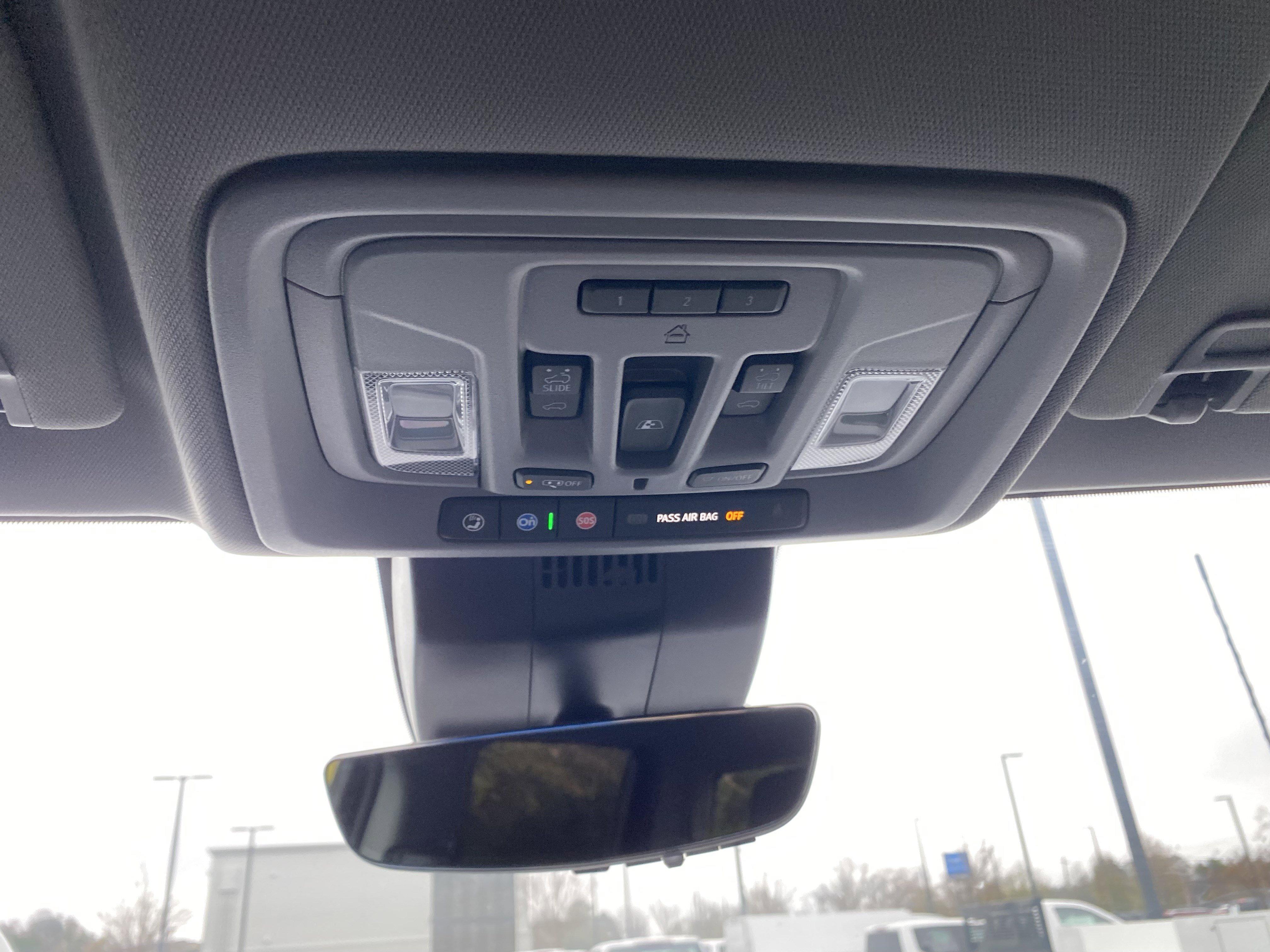 Used 2024 GMC Sierra 2500 Denali w/ Denali Reserve Package image 34