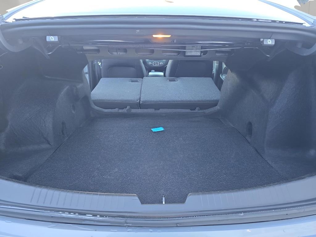 Used 2024 Chevrolet Malibu LS image 28