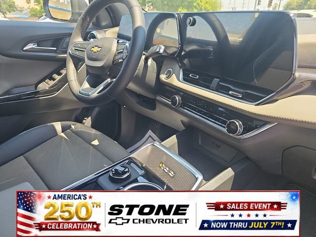 New 2026 Chevrolet Equinox LT w/ Convenience Package II FWD image 12