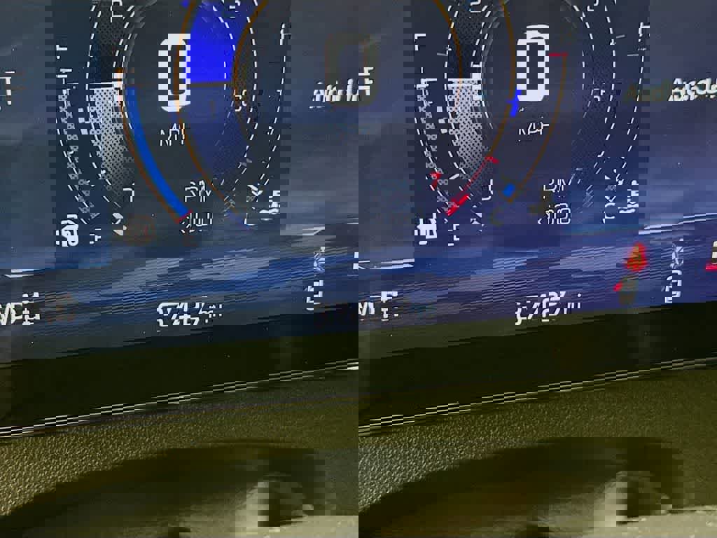 Used 2025 Chevrolet Traverse Z71 image 20