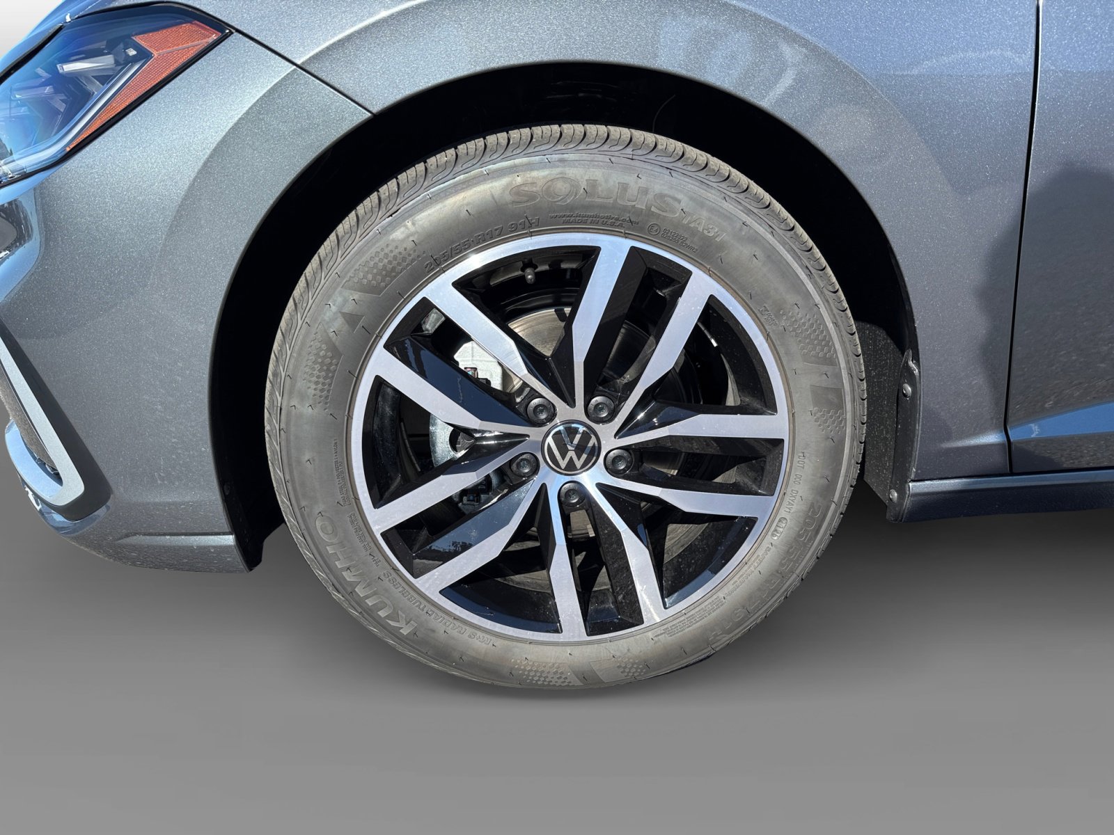 New 2025 Volkswagen Jetta SE image 9