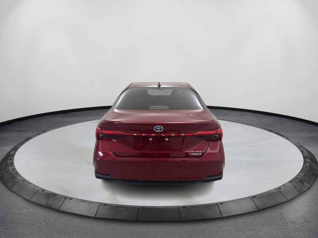 Used 2019 Toyota Avalon Limited image 6