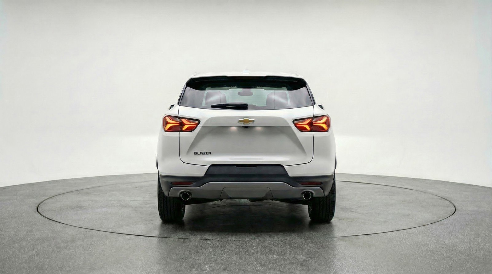 Used 2025 Chevrolet Blazer LT image 6