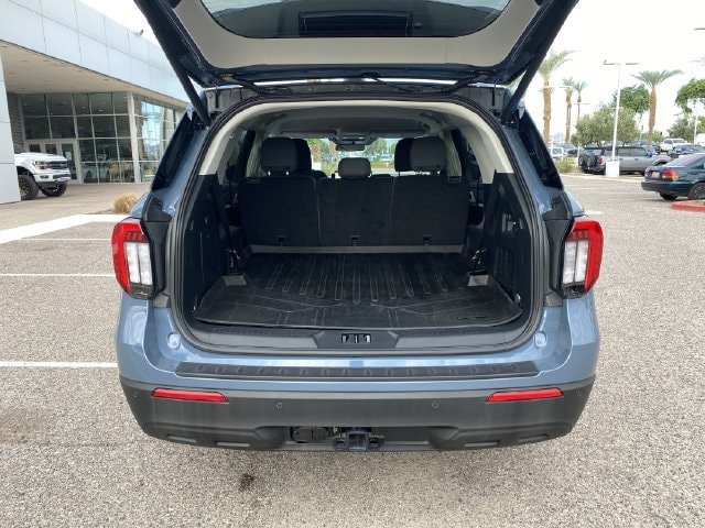 Certified 2025 Ford Explorer Active AWD/4WD image 17