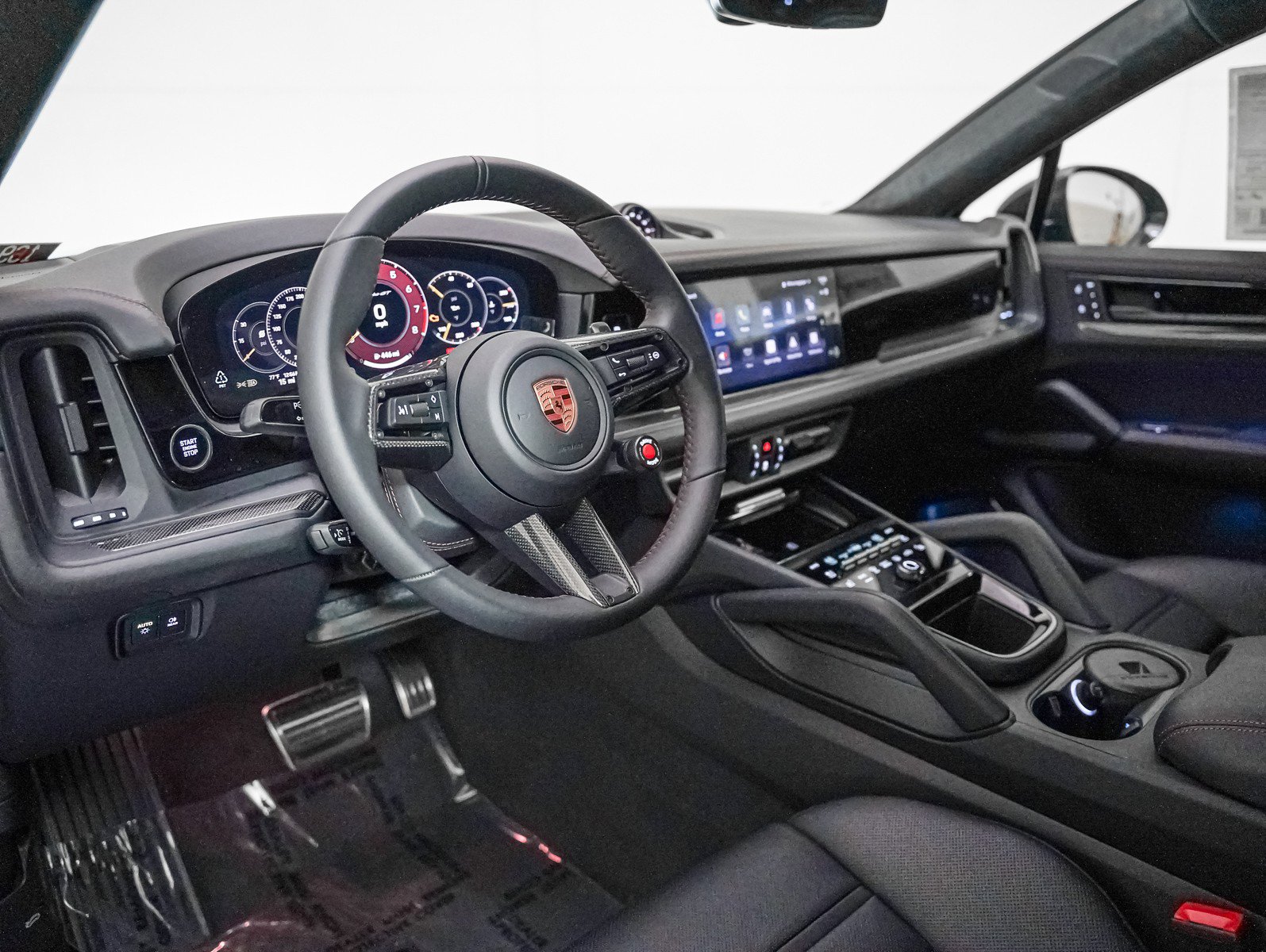 New 2026 Porsche Cayenne Turbo GT image 4