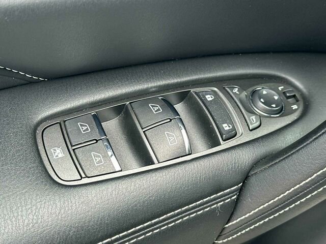 Used 2023 INFINITI QX80 Premium Select w/ Cargo Package image 14