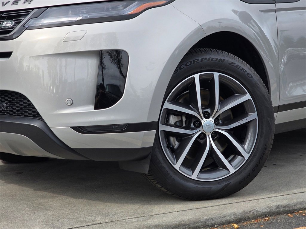 Used 2024 Land Rover Range Rover Evoque S image 2