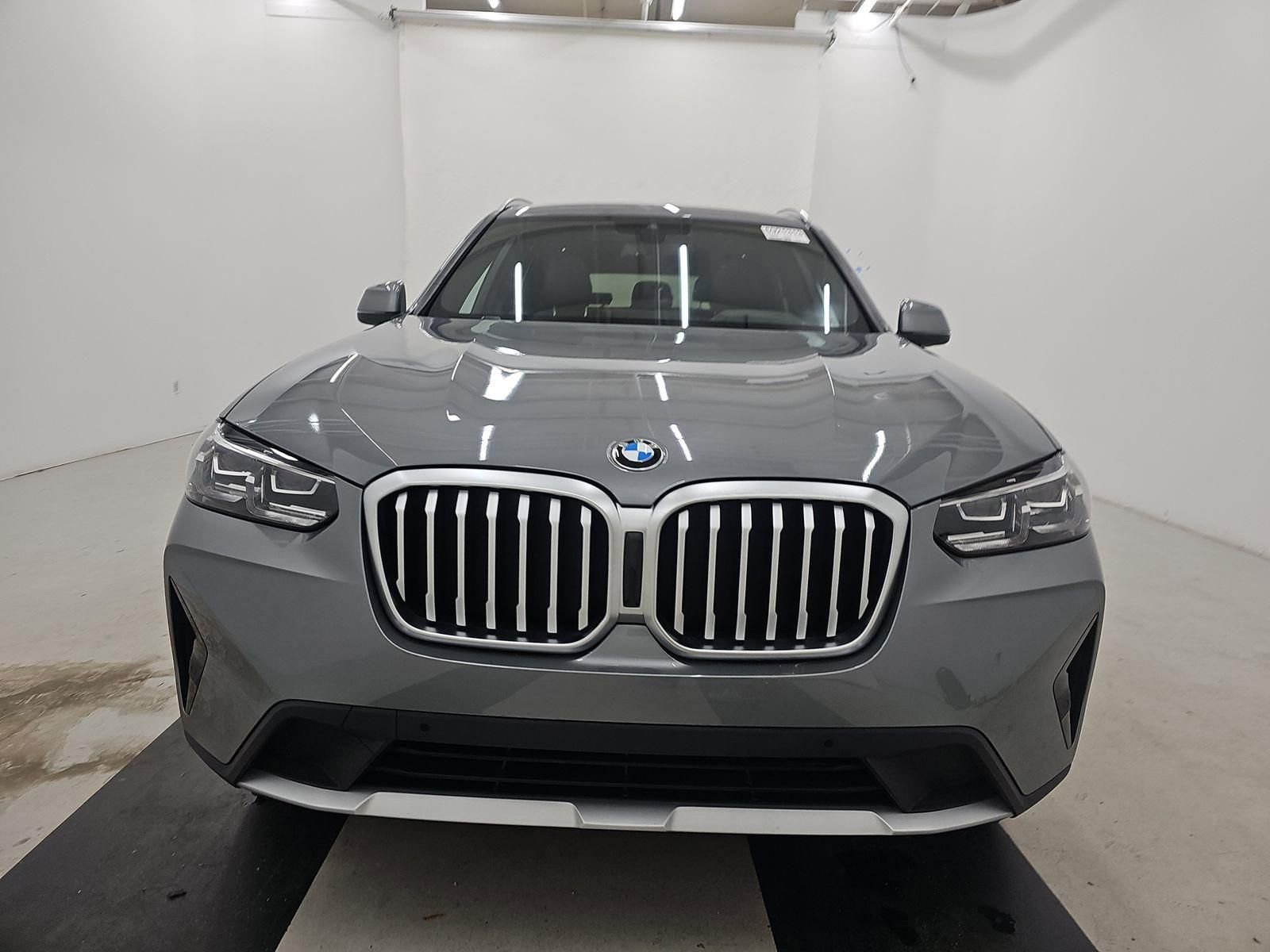 Used 2024 BMW X3 sDrive30i w/ Premium Package w/ZPA RWD image 2