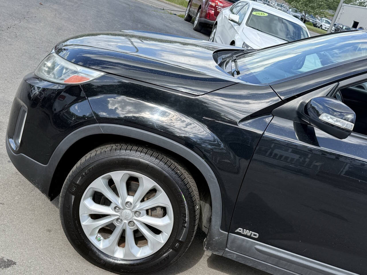 Used 2014 Kia Sorento LX AWD/4WD image 3