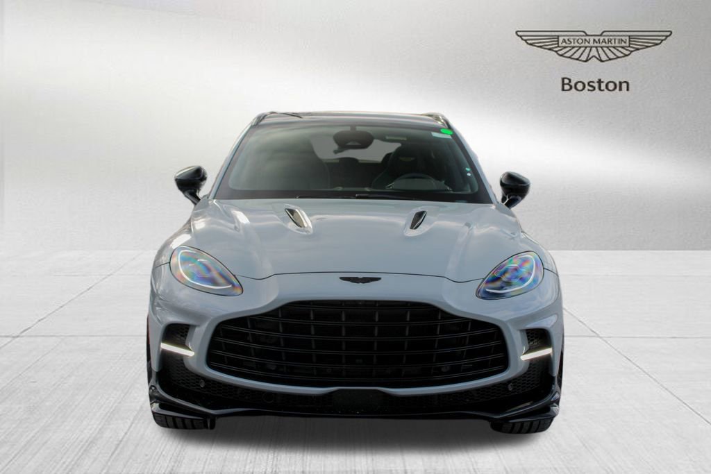 New 2026 Aston Martin DBX 707 image 2