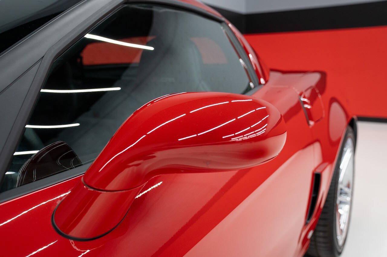Used 2007 Chevrolet Corvette Z06 w/ Preferred Equipment Group RWD image 42