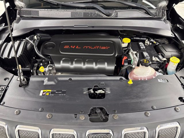 Used 2022 Jeep Compass Latitude AWD/4WD image 13