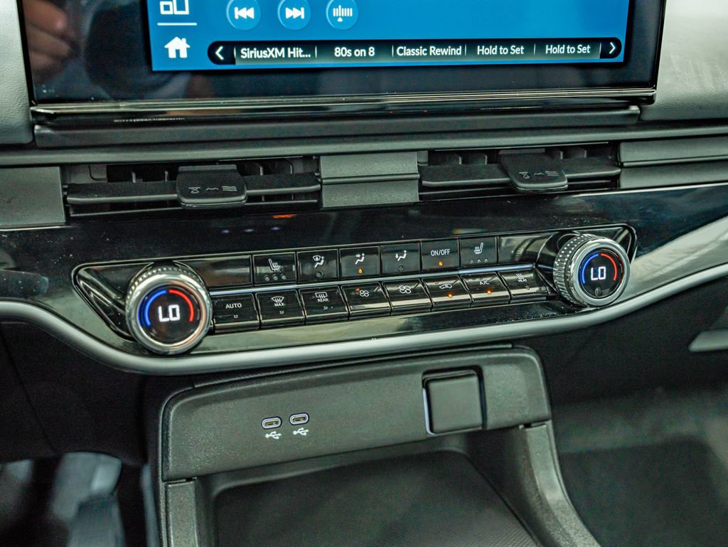 Used 2025 Honda Prologue Touring image 27
