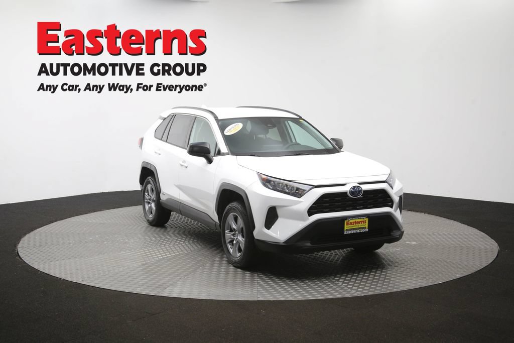 Used 2022 Toyota RAV4 LE AWD/4WD image 51