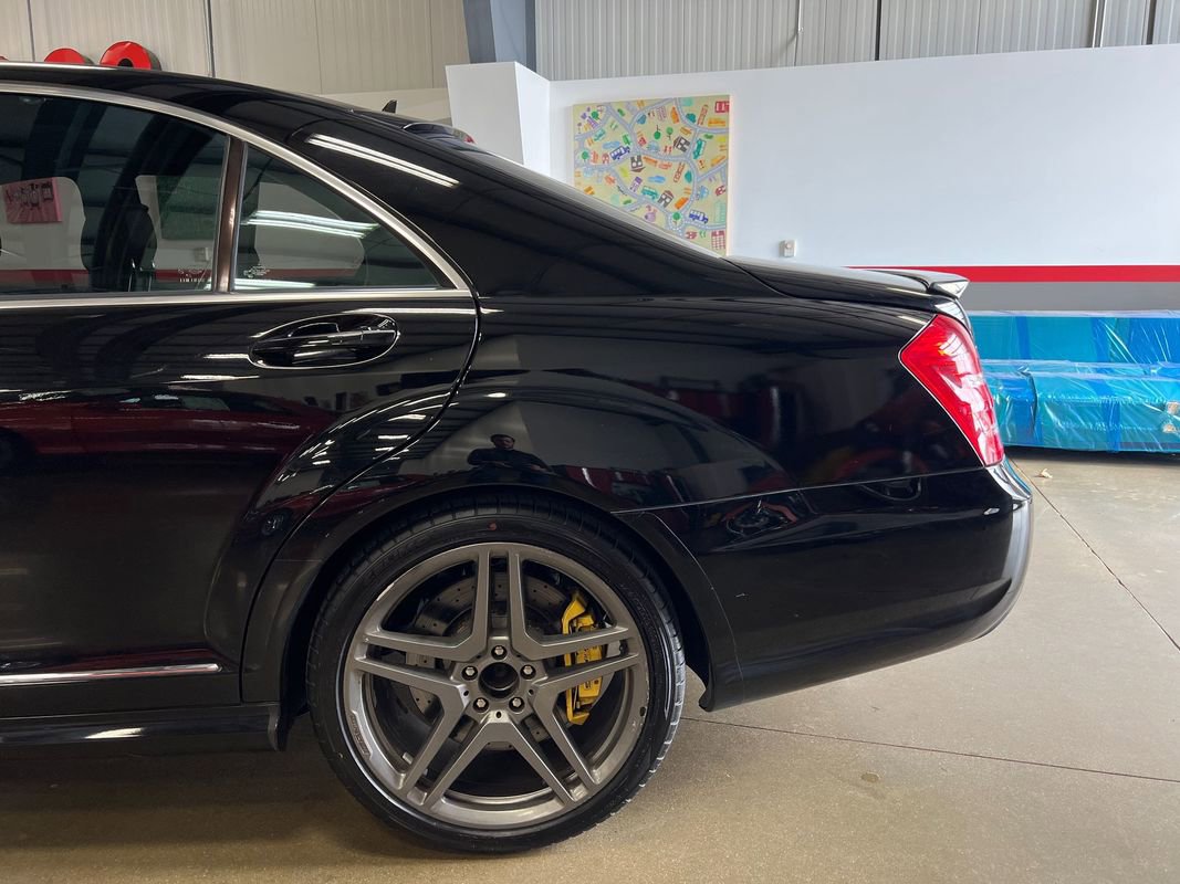 Used 2011 Mercedes-Benz S 63 AMG image 41