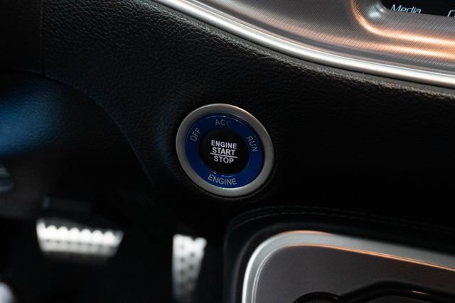 Used 2021 Dodge Challenger R/T Scat Pack RWD image 9