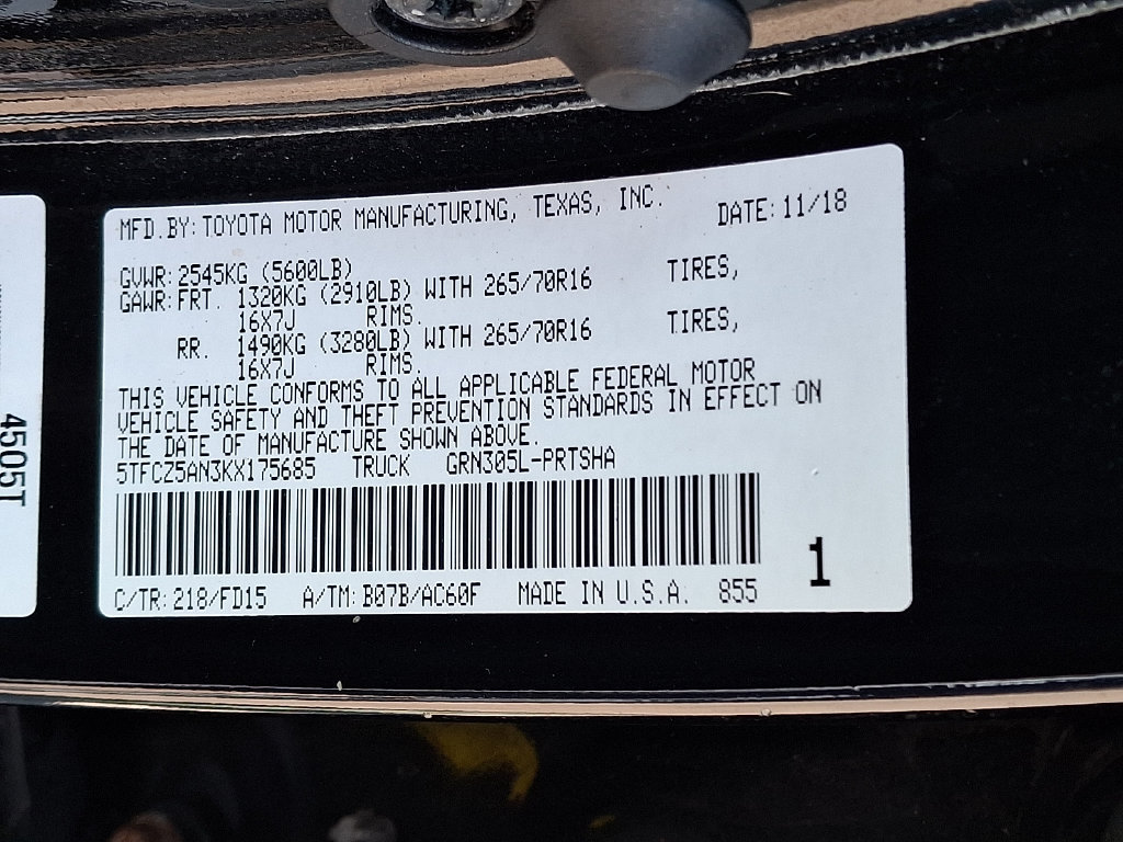 Used 2019 Toyota Tacoma TRD Off-Road AWD/4WD image 27