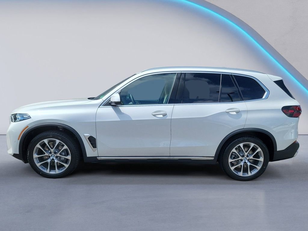 New 2026 BMW X5 xDrive40i w/ Premium Package image 6