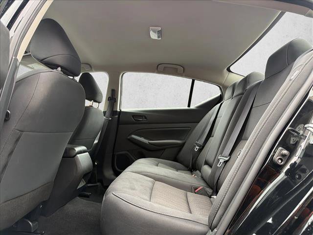 Used 2024 Nissan Altima 2.5 SV image 22